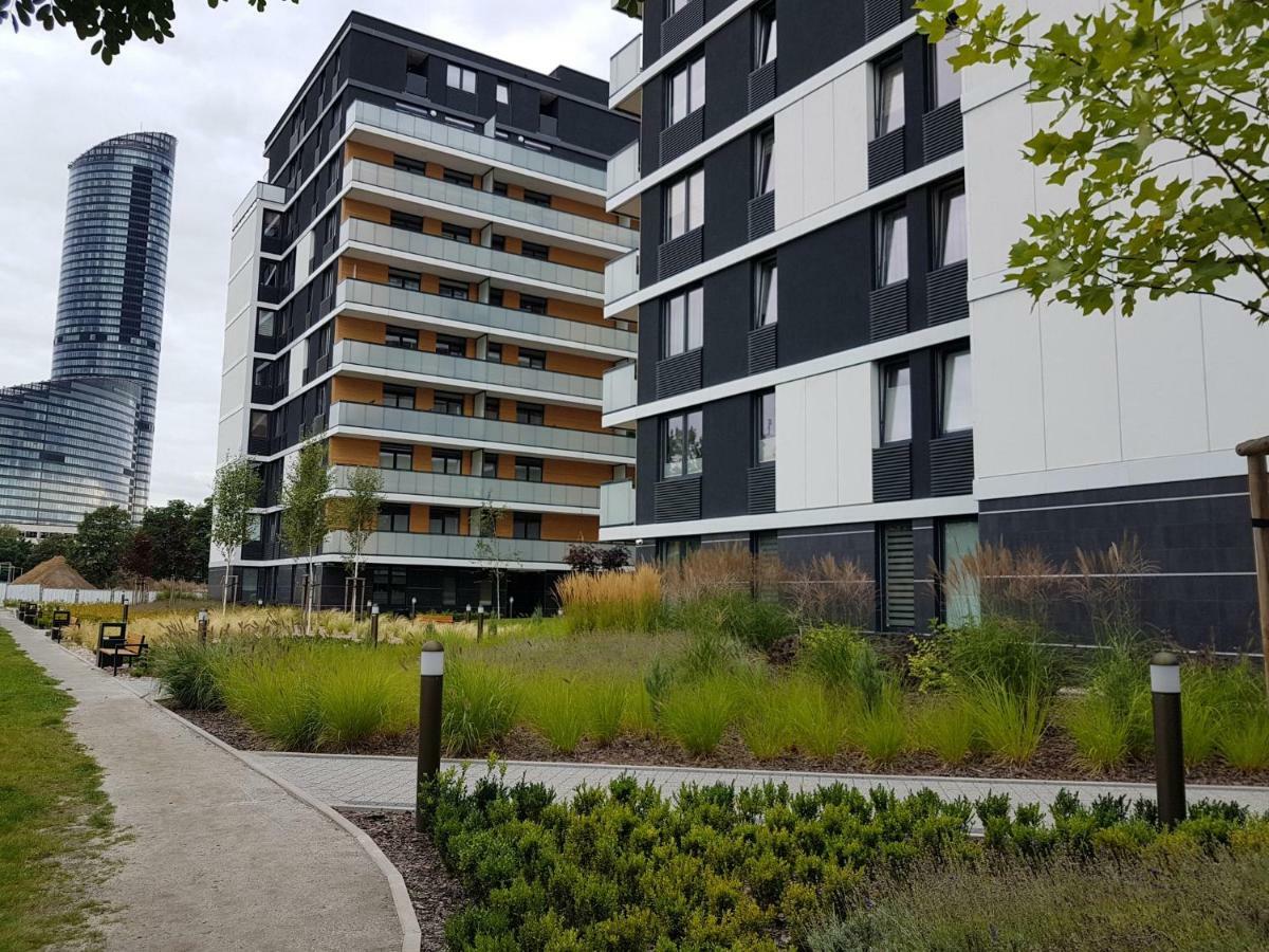 Luna Wrocław Exteriör bild